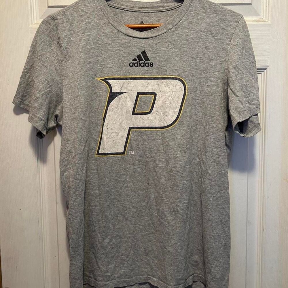 Adidas Men's Grey T-shirt